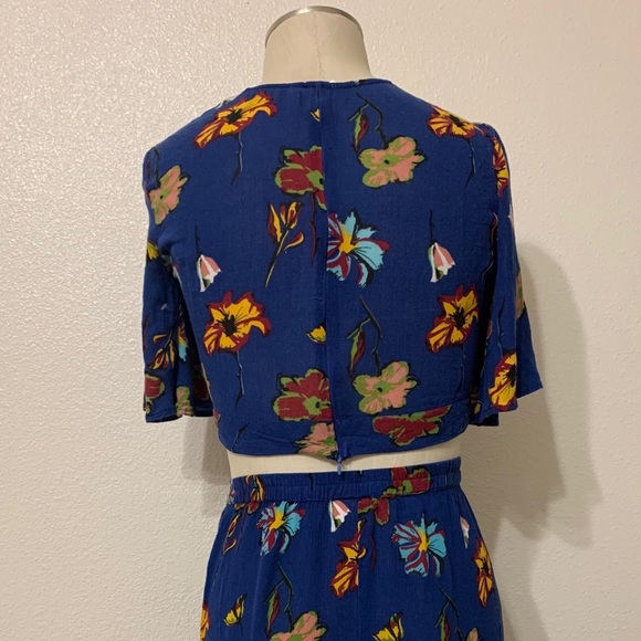 Float Pant Set - Picture 5 of 5